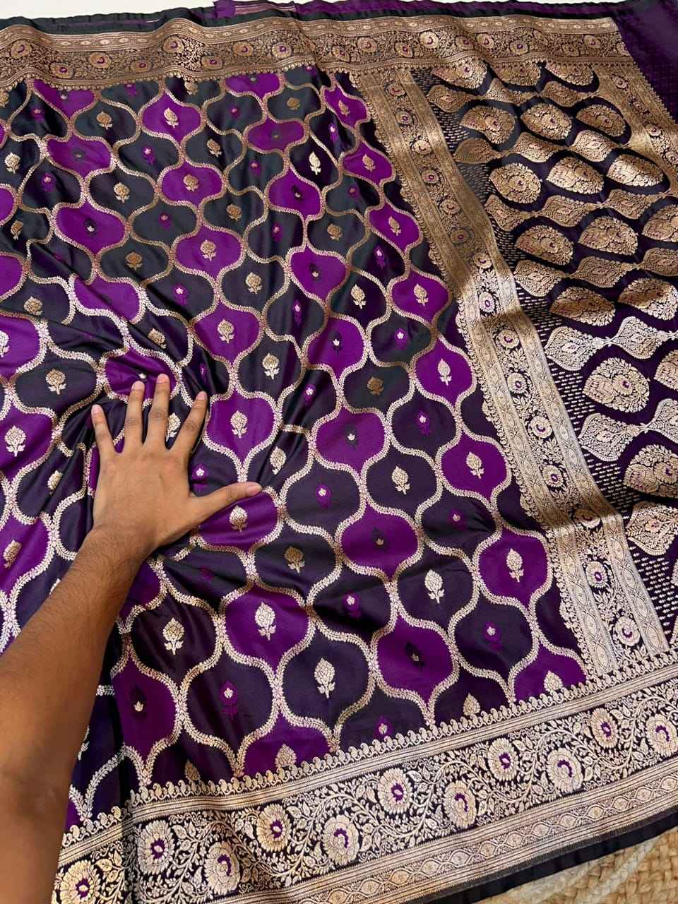 Banarasi Mashur Silk Saree