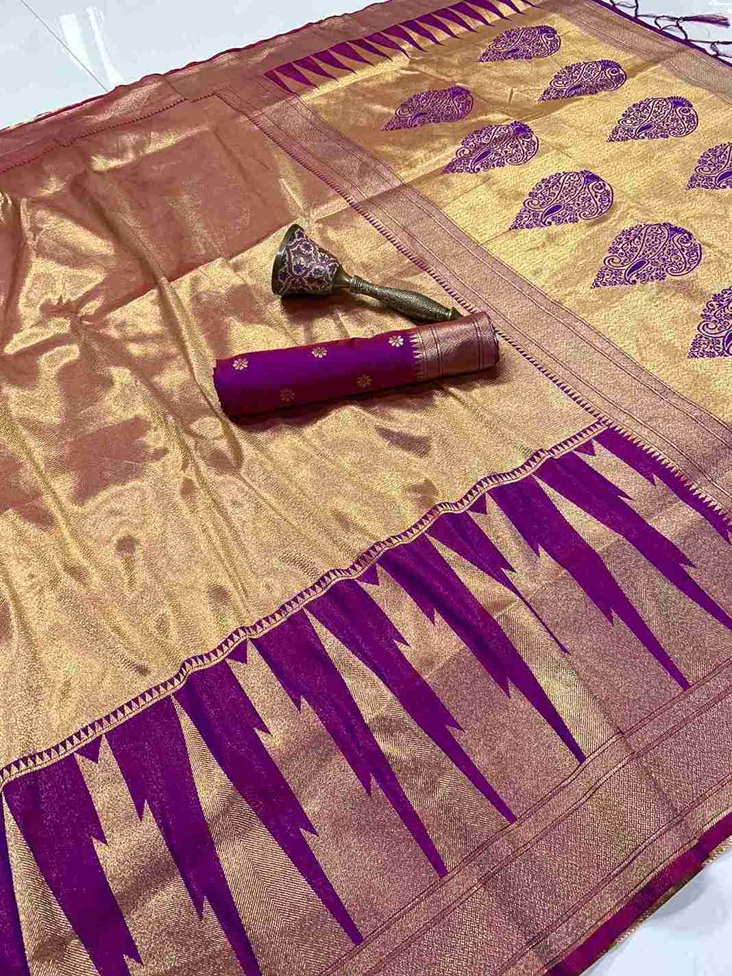 Heavy Silk Zari Sarees