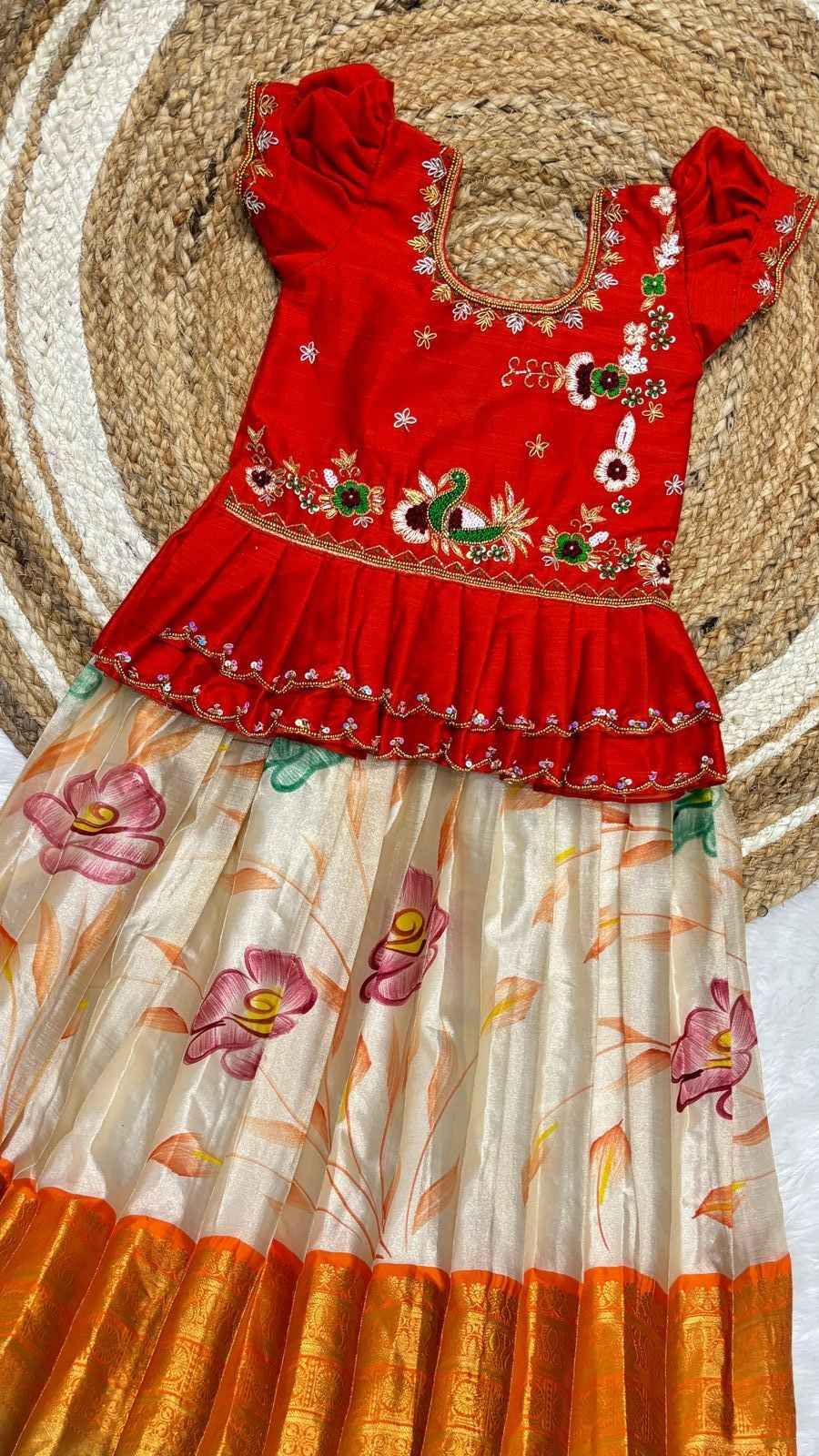 Kid's Painted Soft Tissue Lehengas