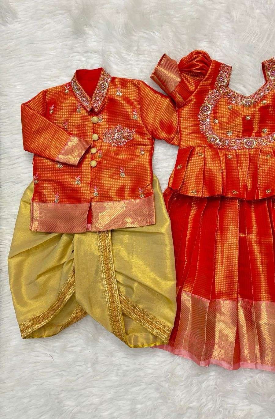 Soft Banarasi Tissue Family Combo