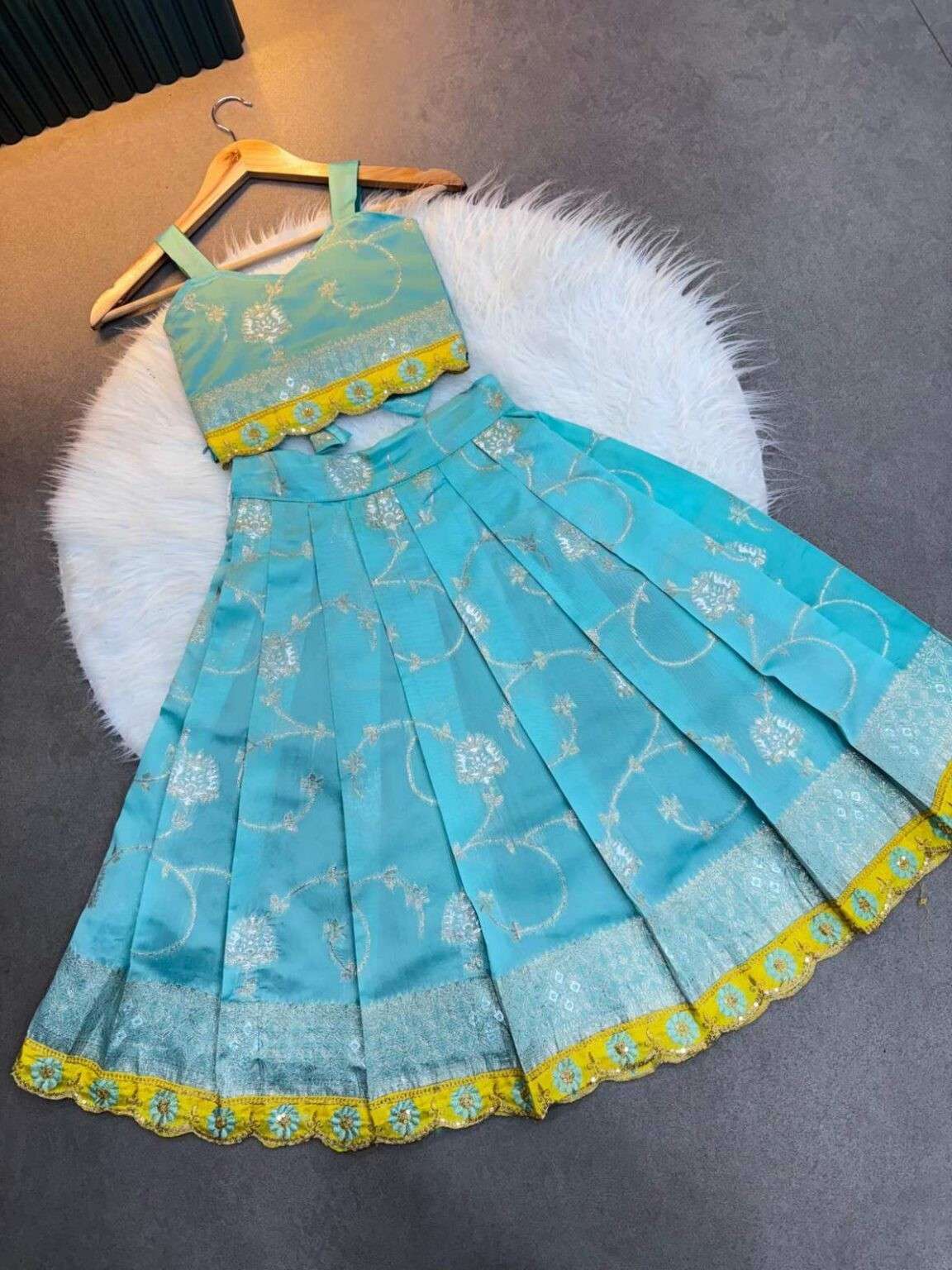 Kid’s Jaquard Soft Silk Lehenga