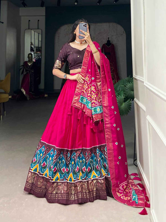 Dola Silk Lehangas