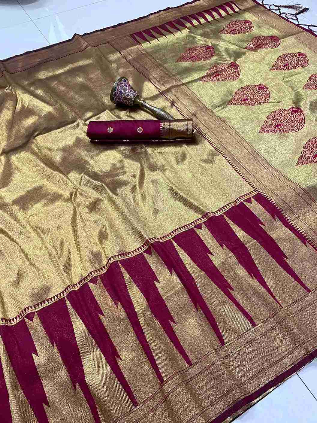 Heavy Silk Zari Sarees