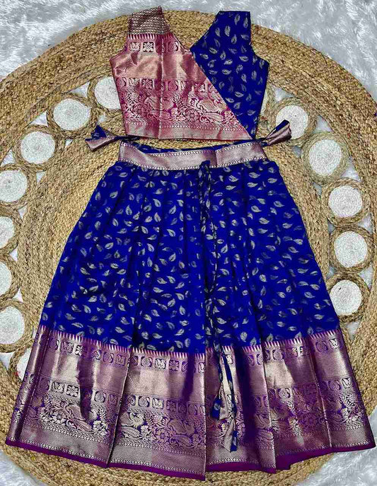 Kanjeevaram Zari Weaving Lehangas