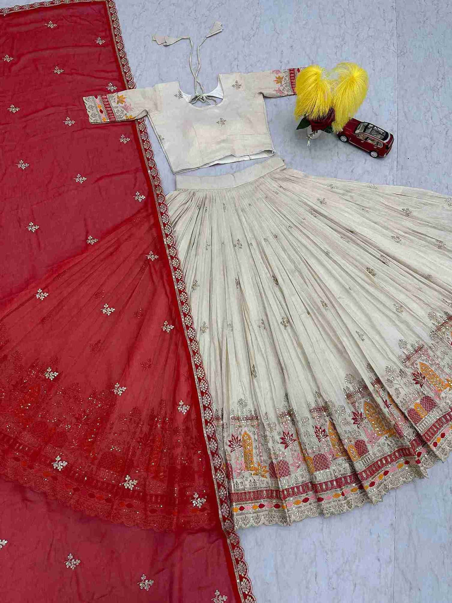 Embroidery Banarasi Tissue Silk Lehanga