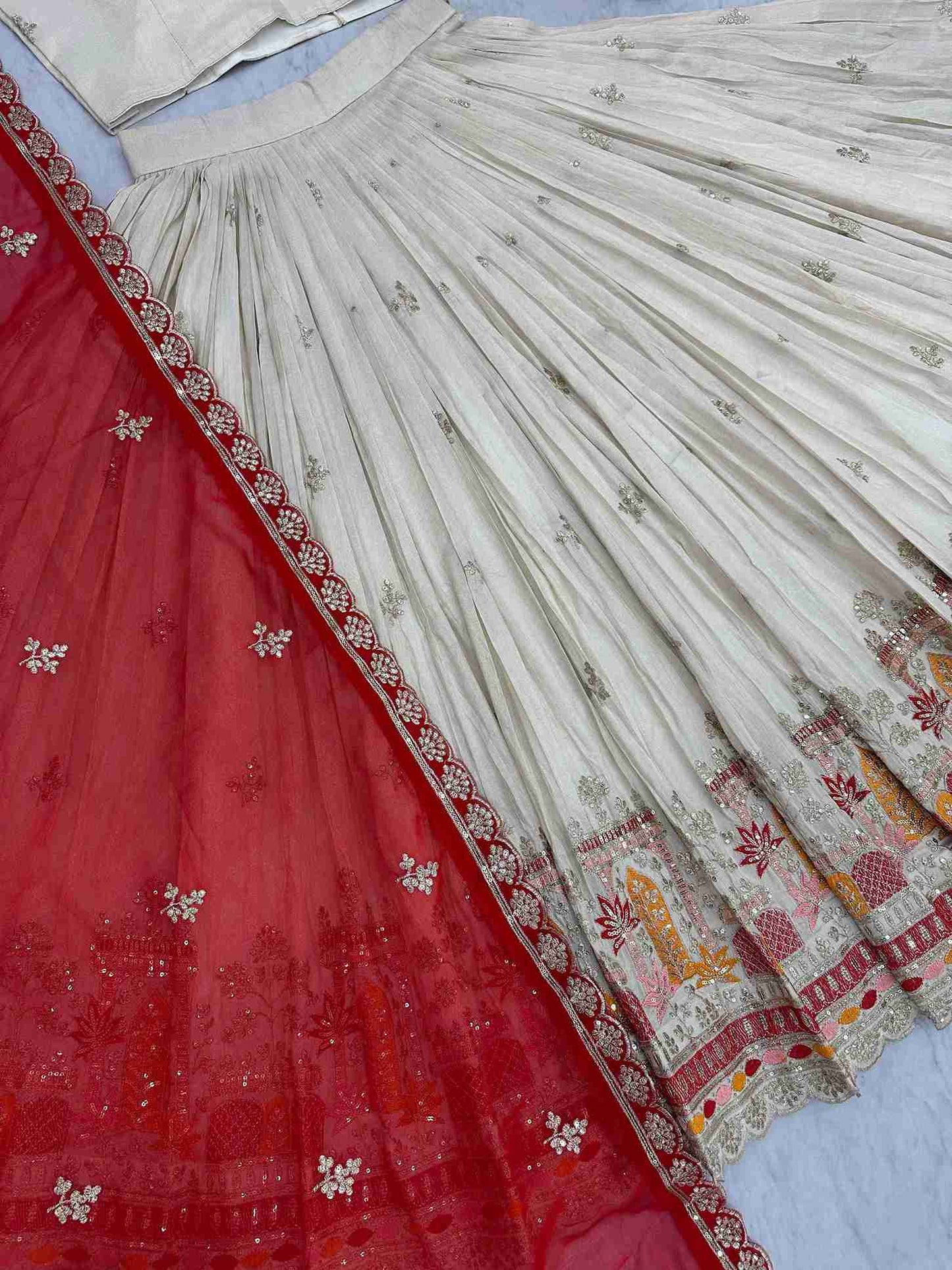 Embroidery Banarasi Tissue Silk Lehanga