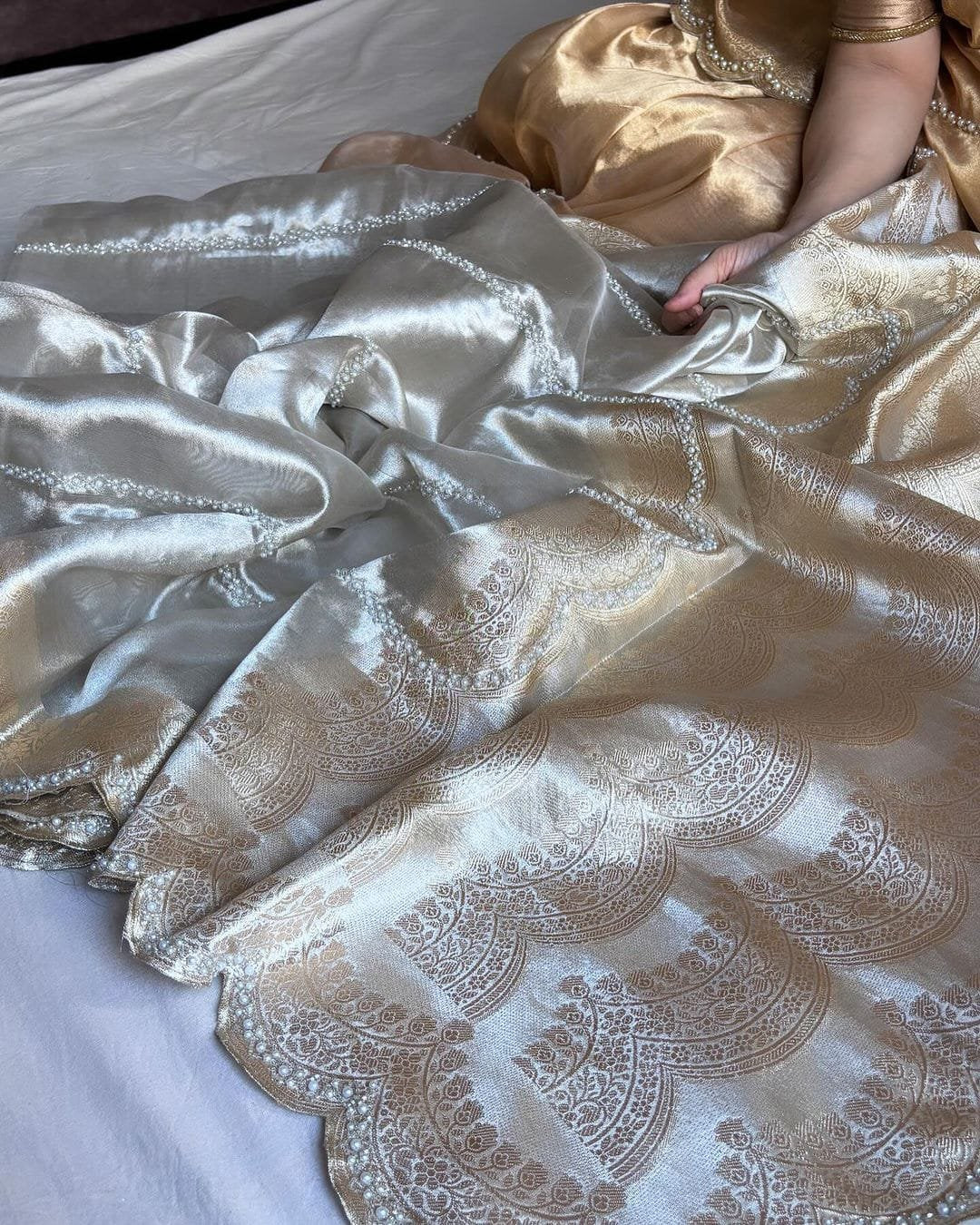 Pure Tissue Banarasi Saree