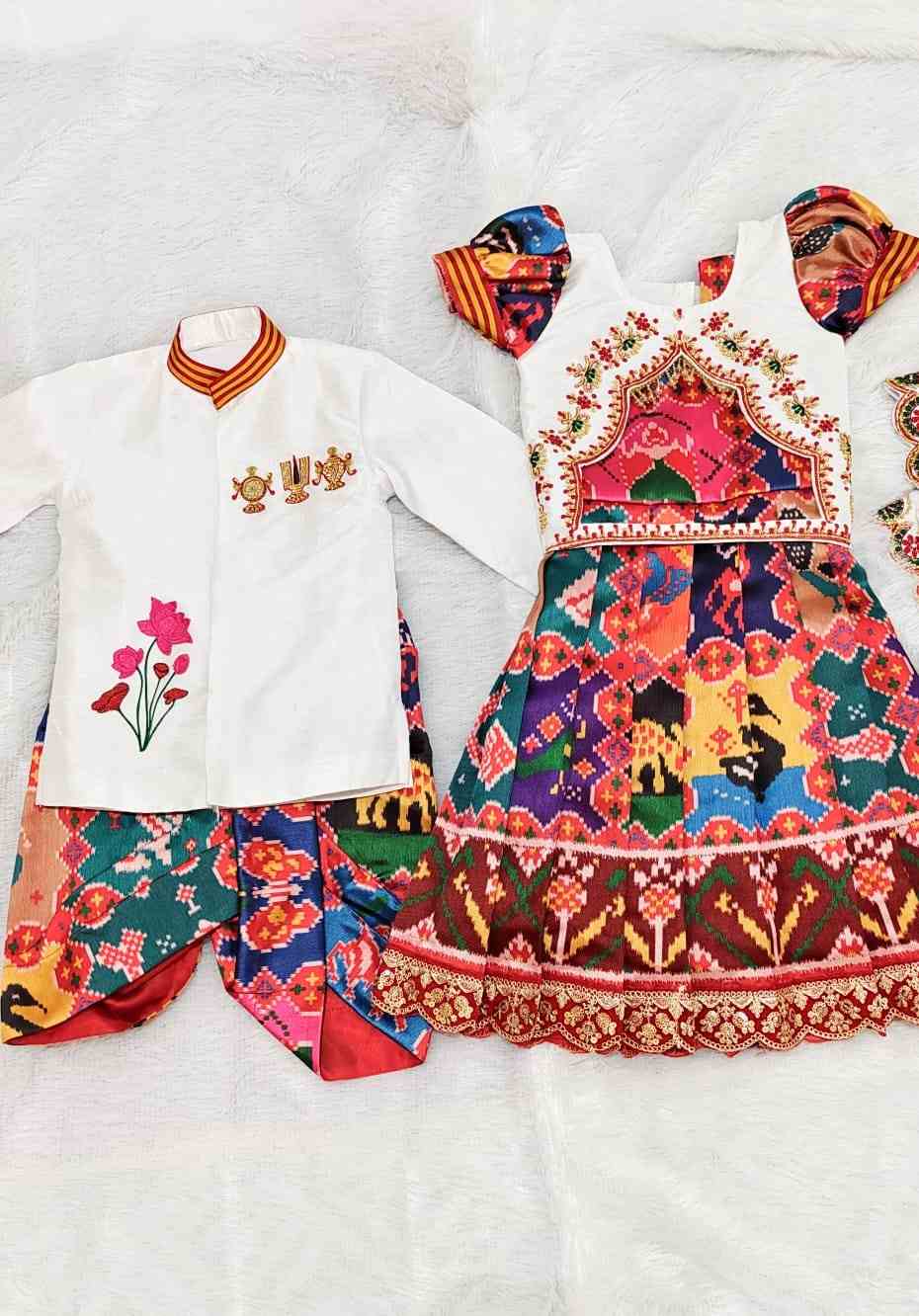 AC's Semi Patola Family Outfits
