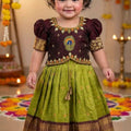 Semi Kanchi family outfit – green – Arhas Couture