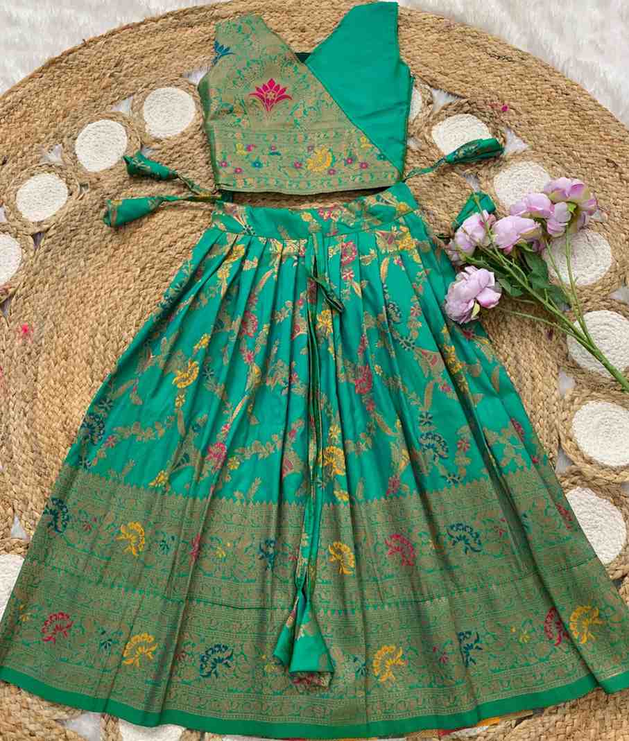 Kids Banarasi Paithani lehenga – green – Arhas Couture