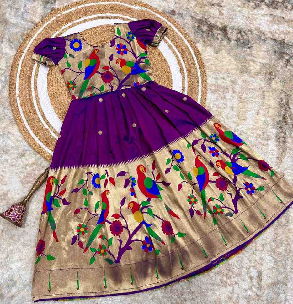 Kids Paithani gown – white – Arhas Couture