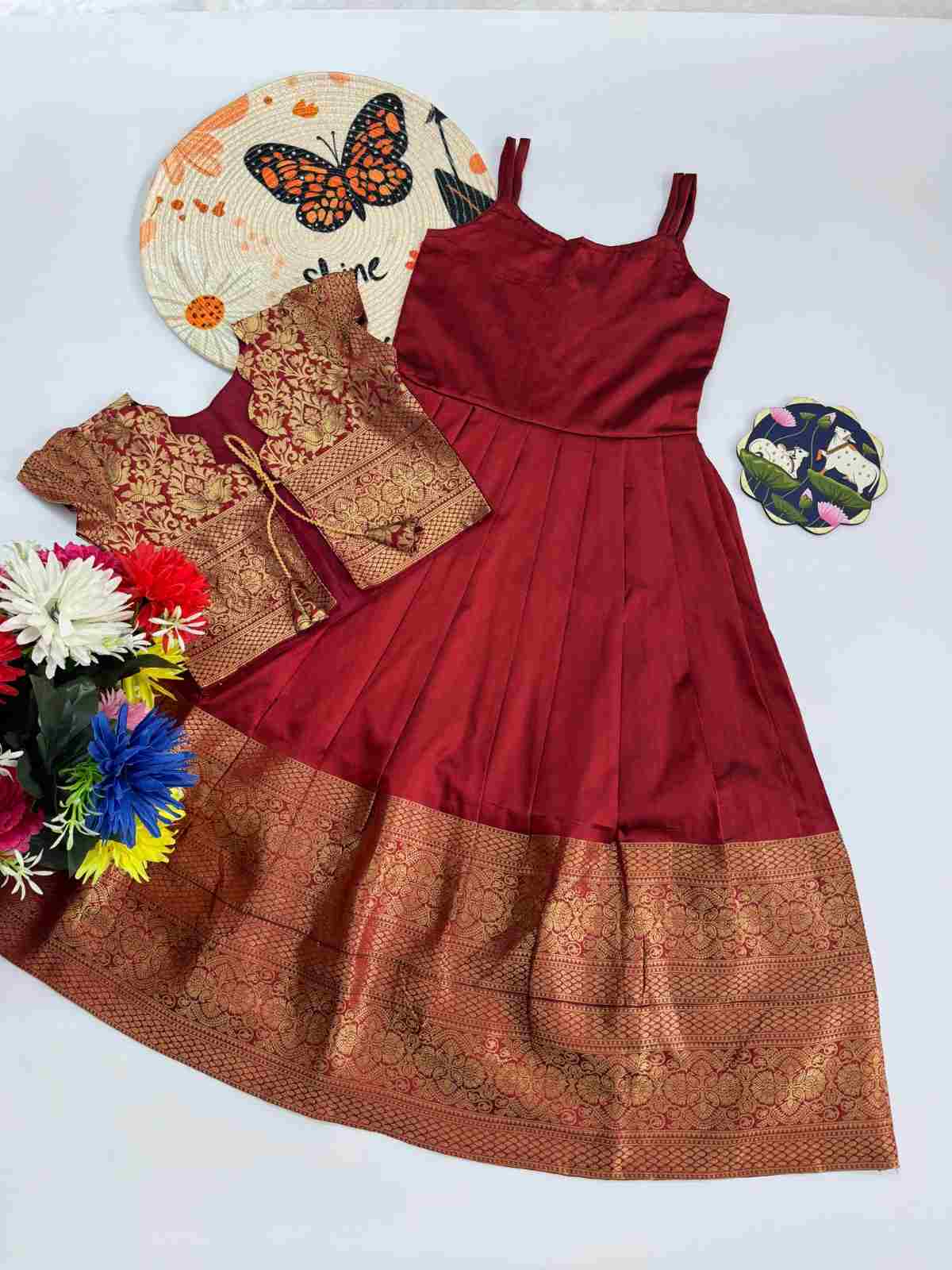 Kid's Soft Silk Gowns