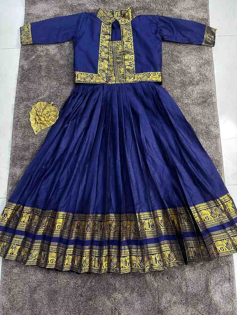 Cotton silk family outfit – colour 1 – Arhas Couture