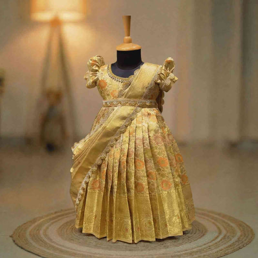 Semi Kanchi tissue family outfit – colour 2 – Arhas Couture