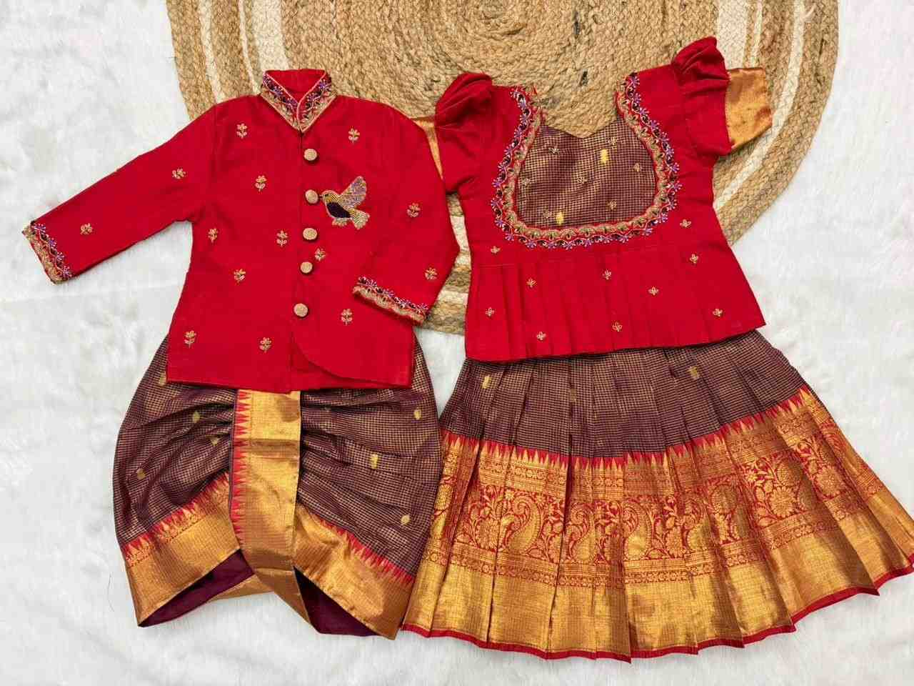 Semi Gadwal family outfit – colour 4 – Arhas Couture