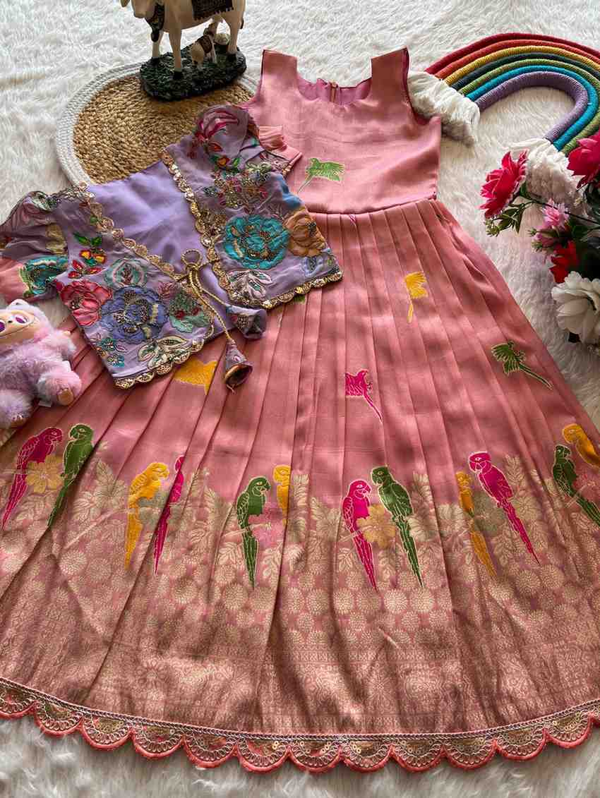 Kid's Viscose Tissue Silk Gowns