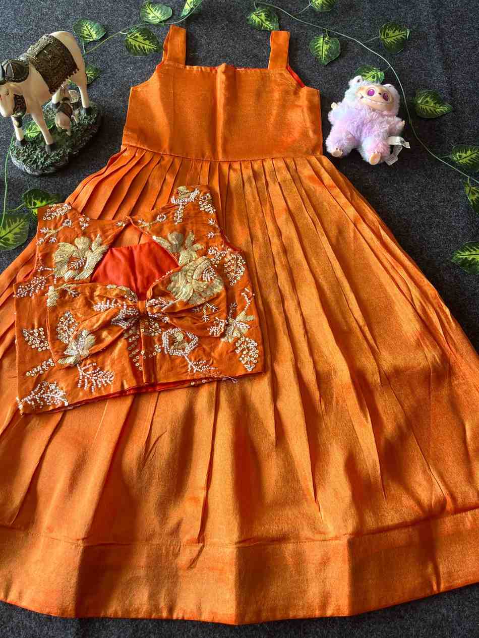 Kids tissue gown – lavender 1 – Arhas Couture