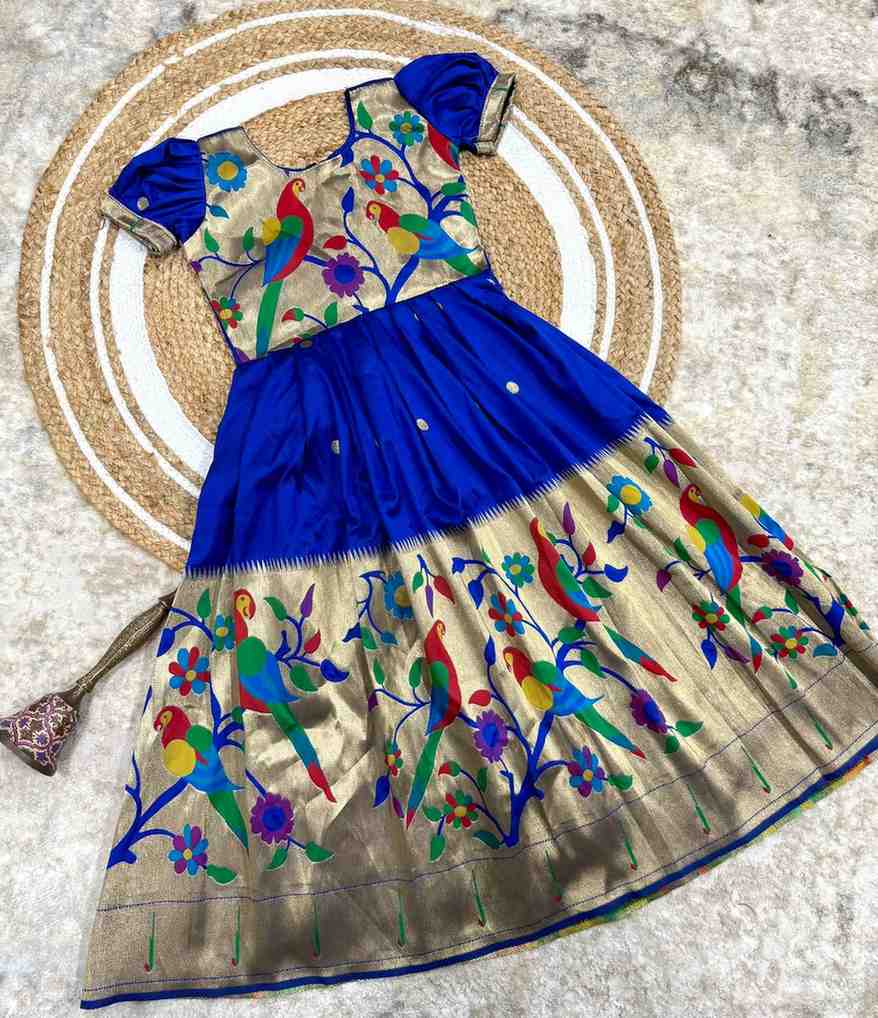Kids Paithani gown – red – Arhas Couture