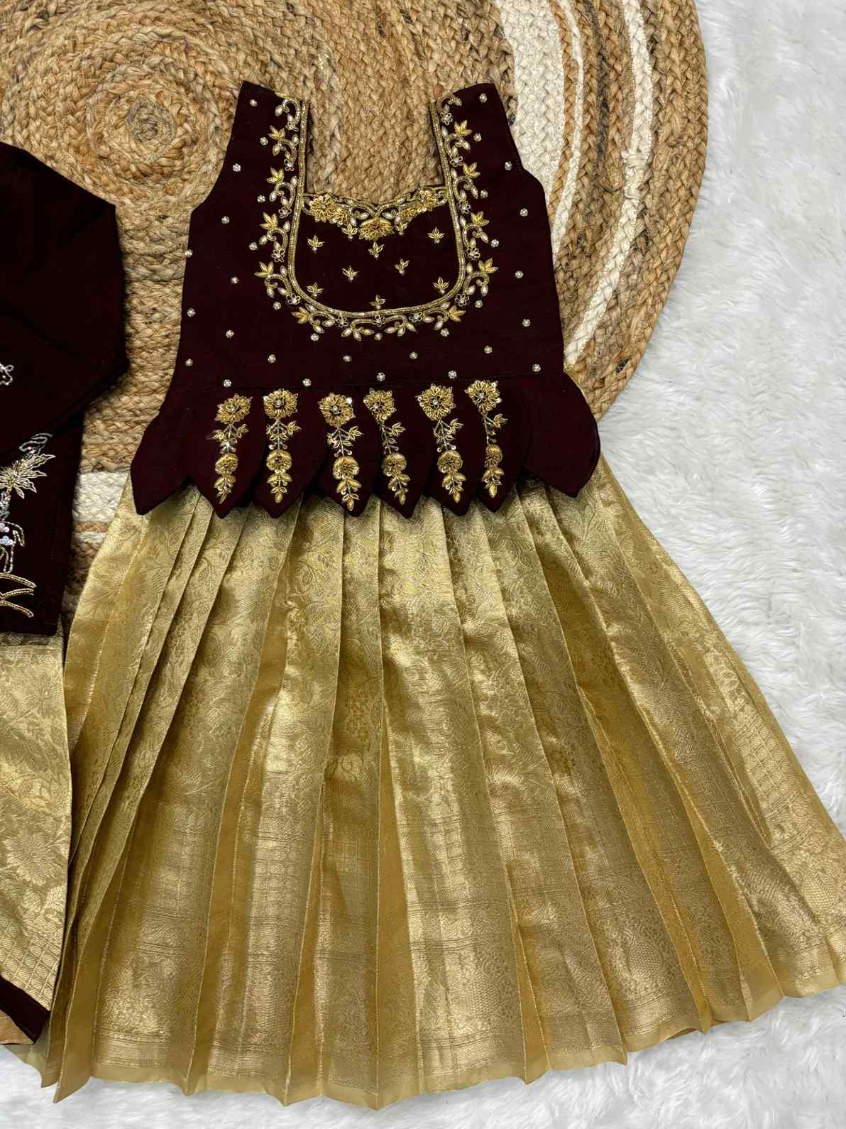 Semi Kanchi Tissue Family Combo