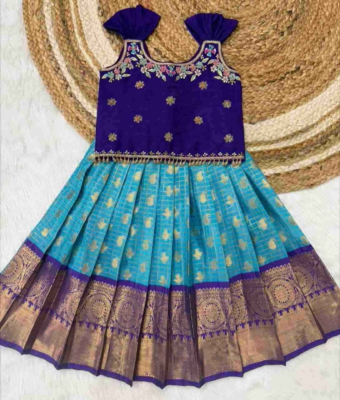 Semi Gadwal Kanchi Family Outfits
