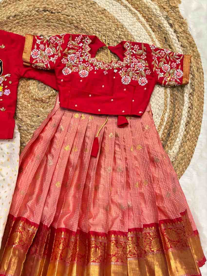 Semi Gadwal family outfit – colour view – Arhas Couture