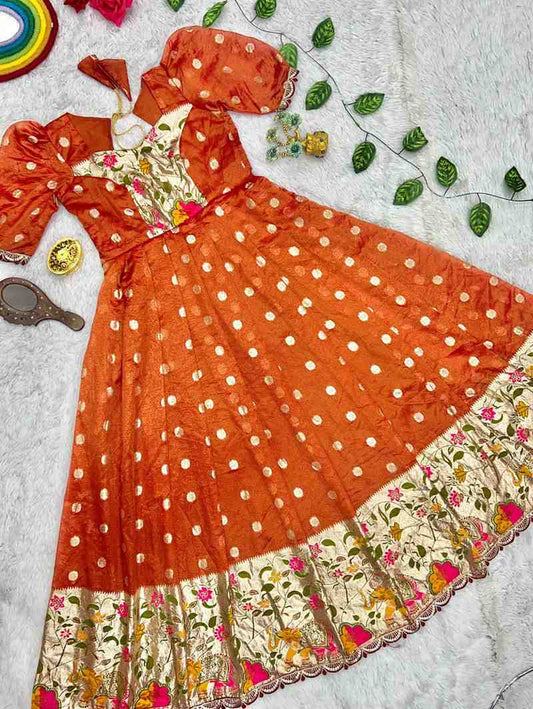 Cosmos Jaquard Gowns