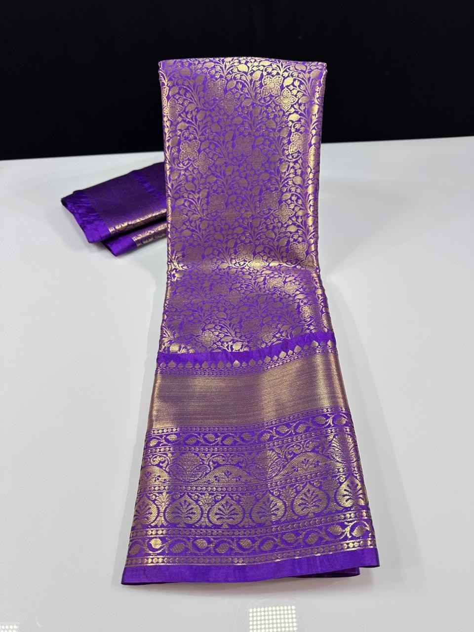 Kids semi Kanchi gown – red – Arhas Couture