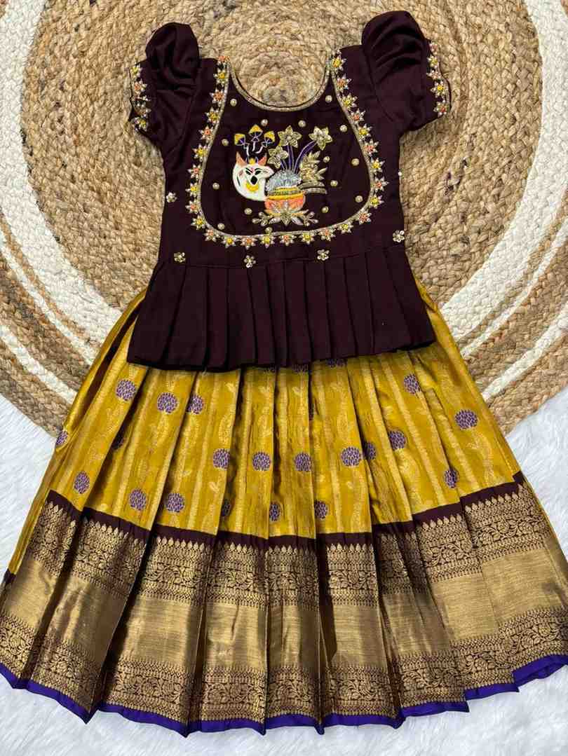 Semi Kanchi maggam family outfit – colour 1 – Arhas Couture