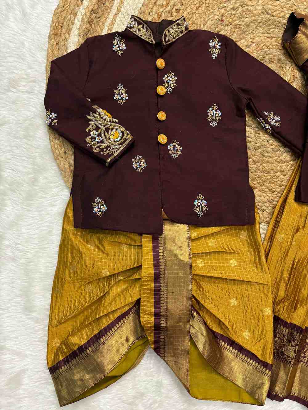 Semi Gadwal family outfit – orange – Arhas Couture