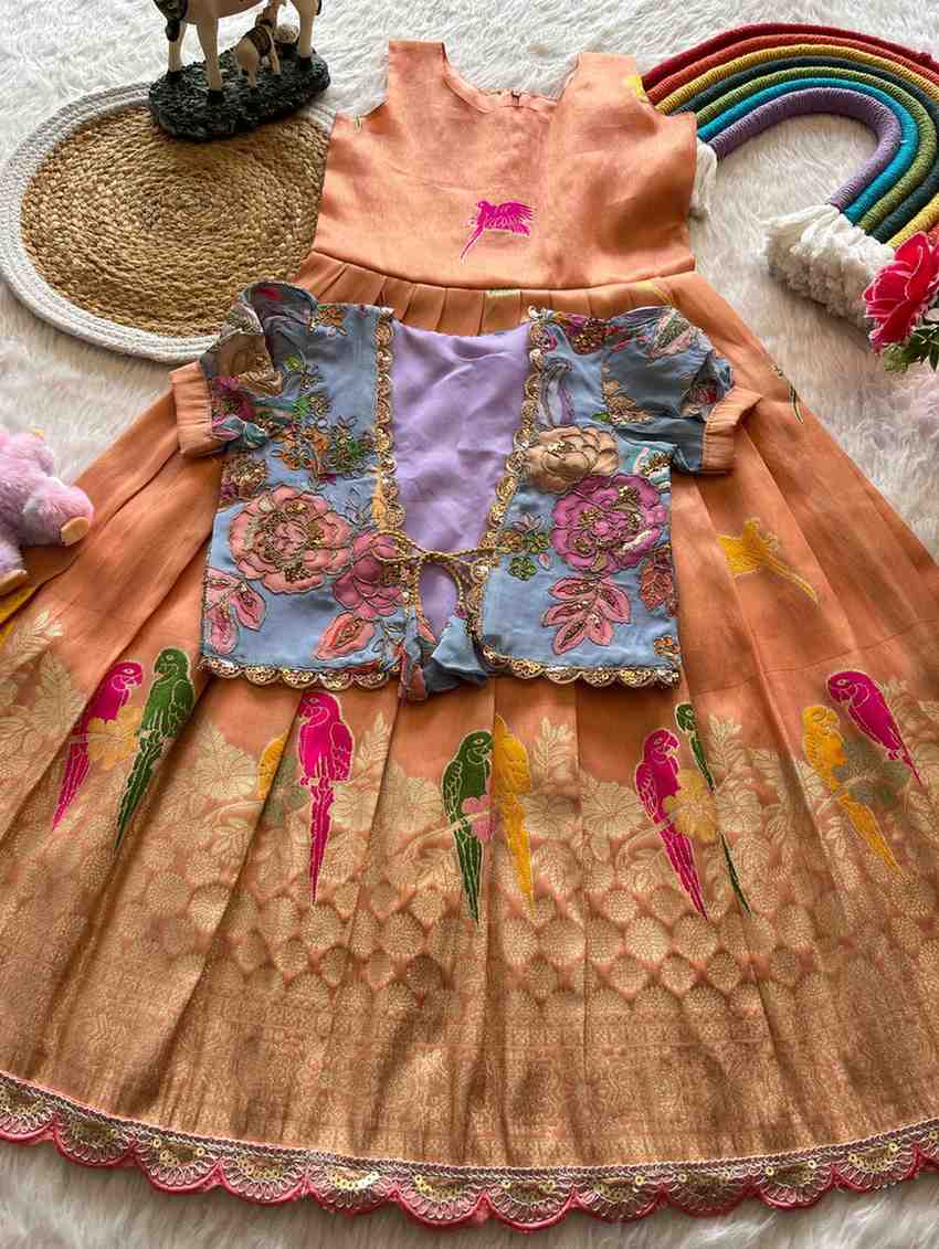 Kid's Viscose Tissue Silk Gowns