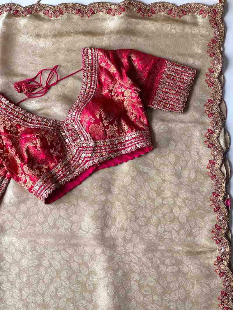 Dola Silk Scalloped Saree