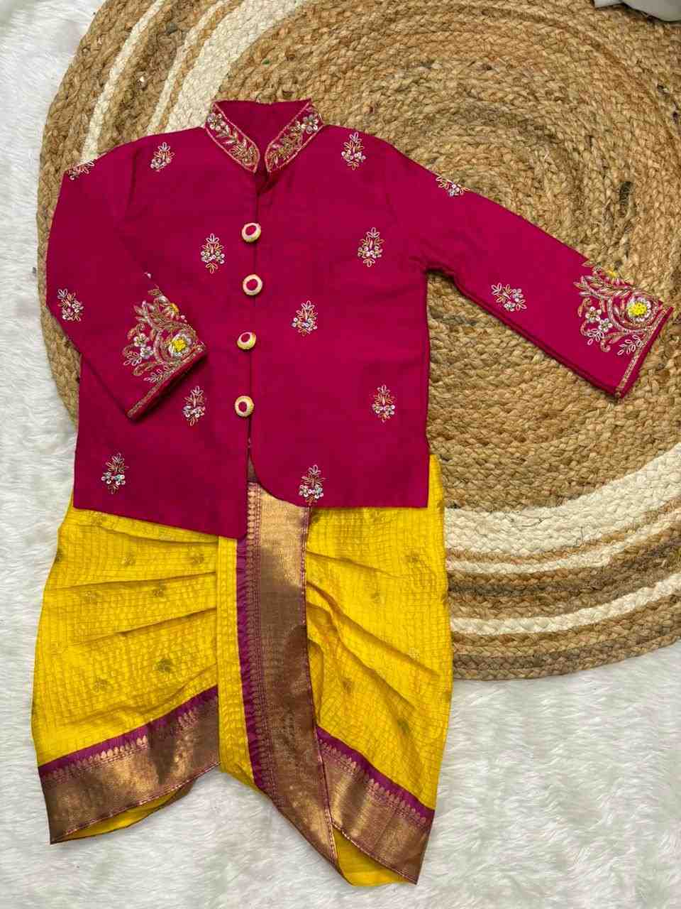Semi Gadwal family outfit – kids view – Arhas Couture