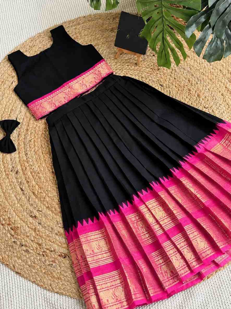 Kid's Silk Lehengas