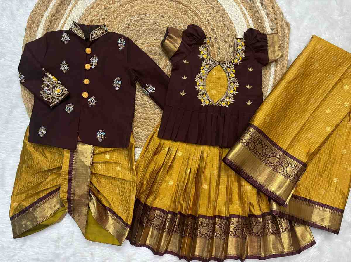 Semi Gadwal family outfit – yellow – Arhas Couture