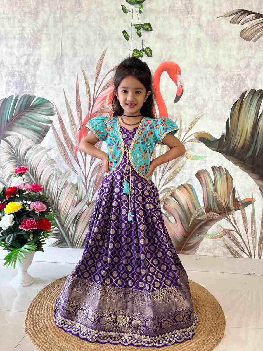 Kids Dola silk gown – zari weaving – Arhas Couture