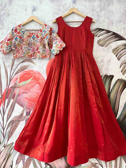 Shiny Viscose Tissue Gowns