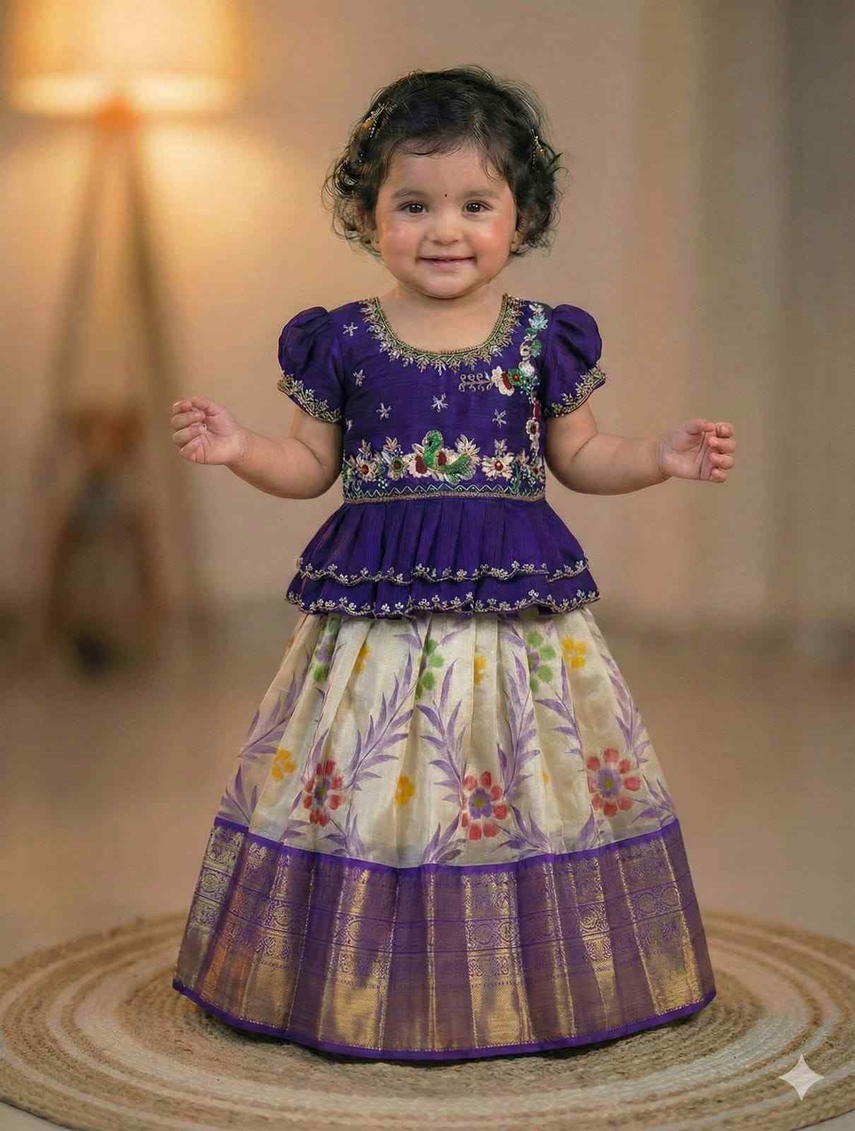 Kid's Soft Tissue Family Outfits