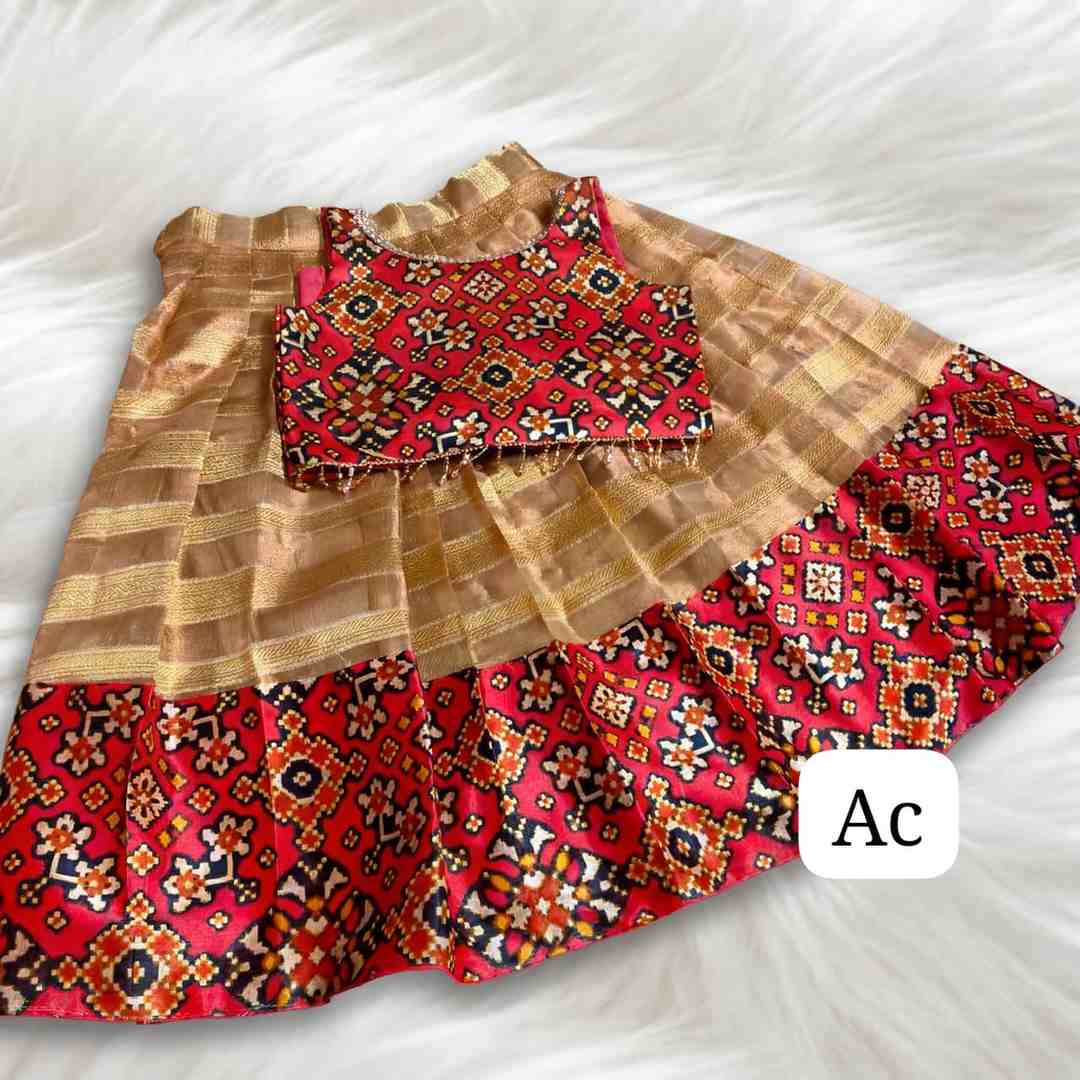 AC's tissue family outfits by Arhas Couture