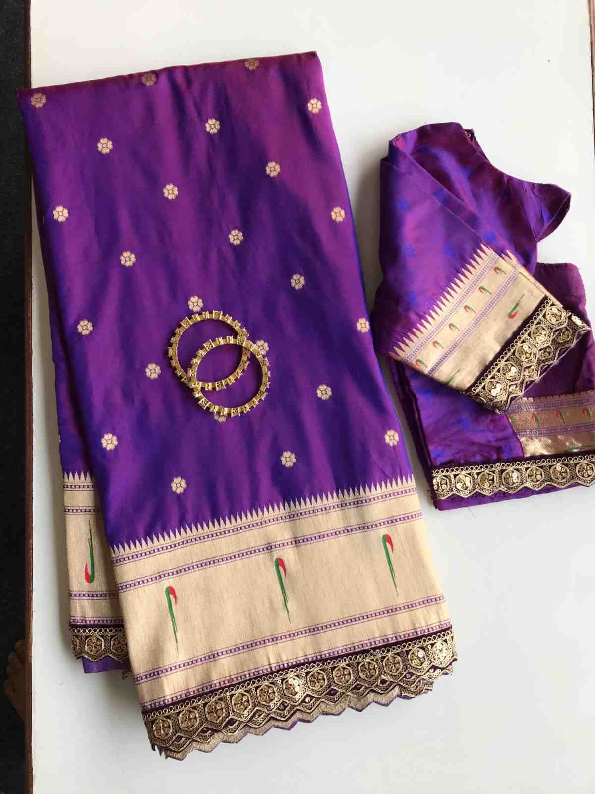 Paithani Butti Woven Saree