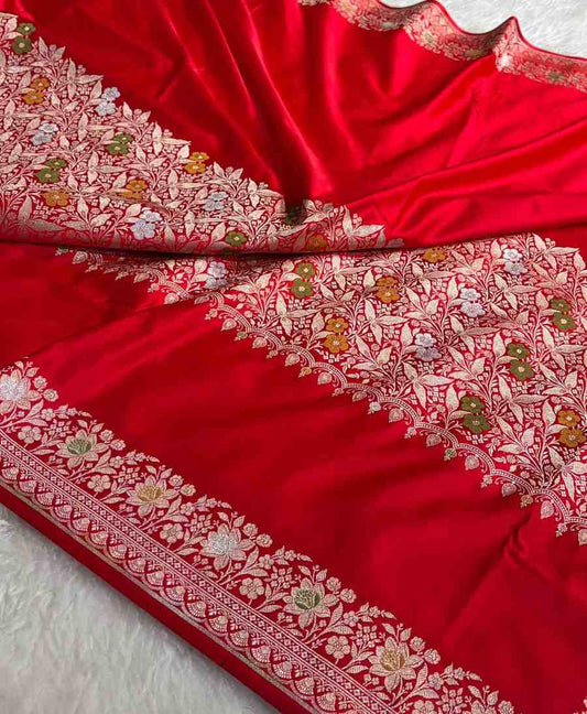 Fancy Banarasi Mashru silk saree with satin finish and booties design – Arhas Couture