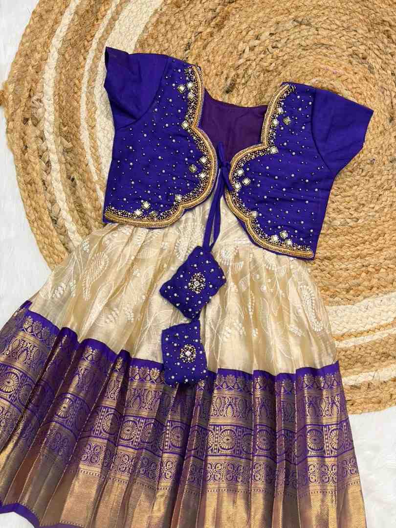 Raw silk family outfit – colour 5 – Arhas Couture