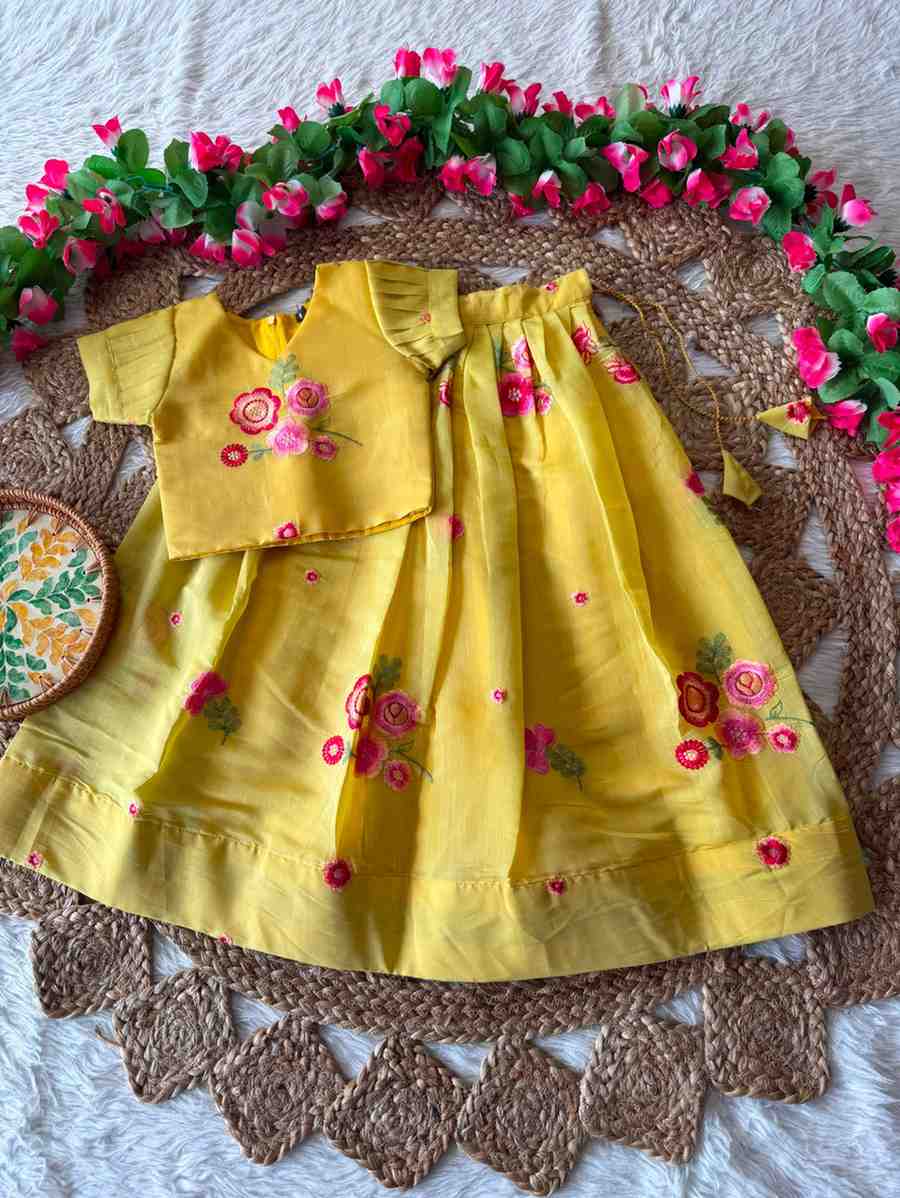 Kid's Mul Chanderi Lehengas