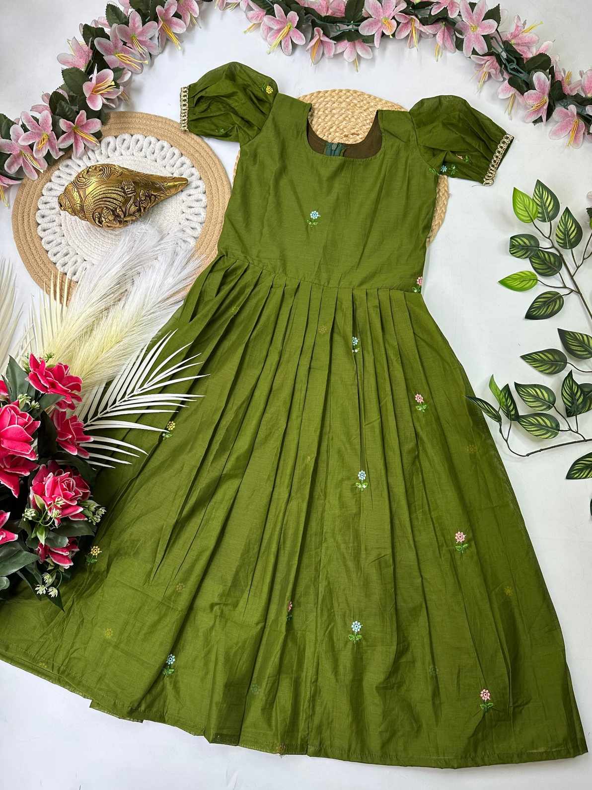 Kid's Threadwork Zipsy Silk Gowns