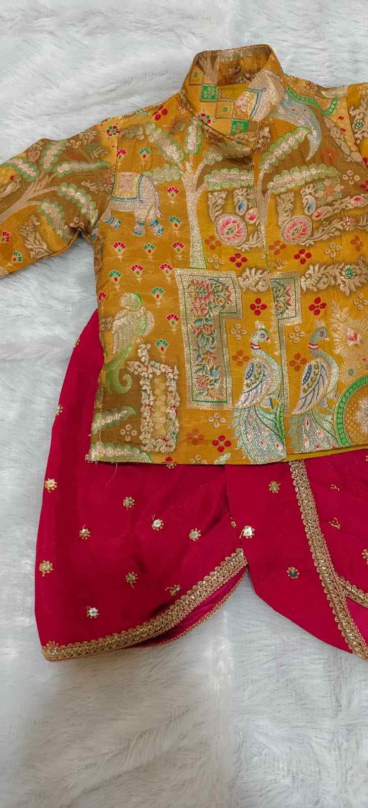 AC's Multicolour Printed Banarasi Kurta Set